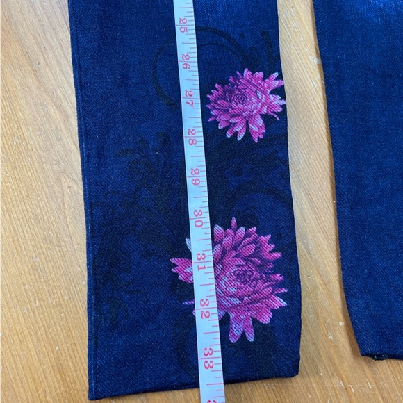 Dark Blue Leggings with Pink Floral Jean Design - Picture 3 of 4